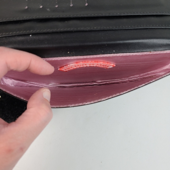 💥 3/$30 Ban.do black faux leather clutch wristlet wallet w/attached poof accent - Picture 11 of 13